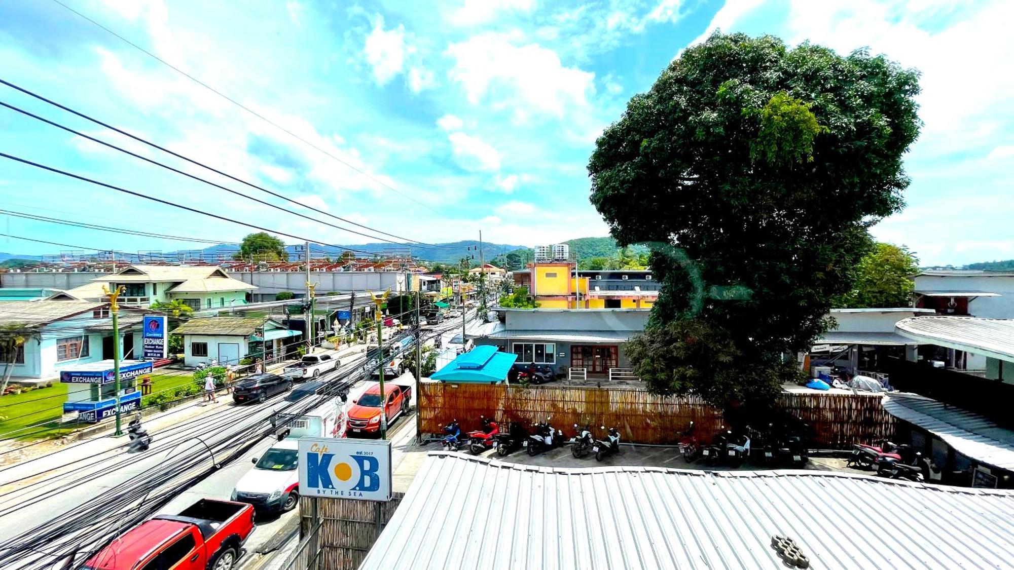Rockstar Beach Apartments Pantai Bangrak Luaran gambar