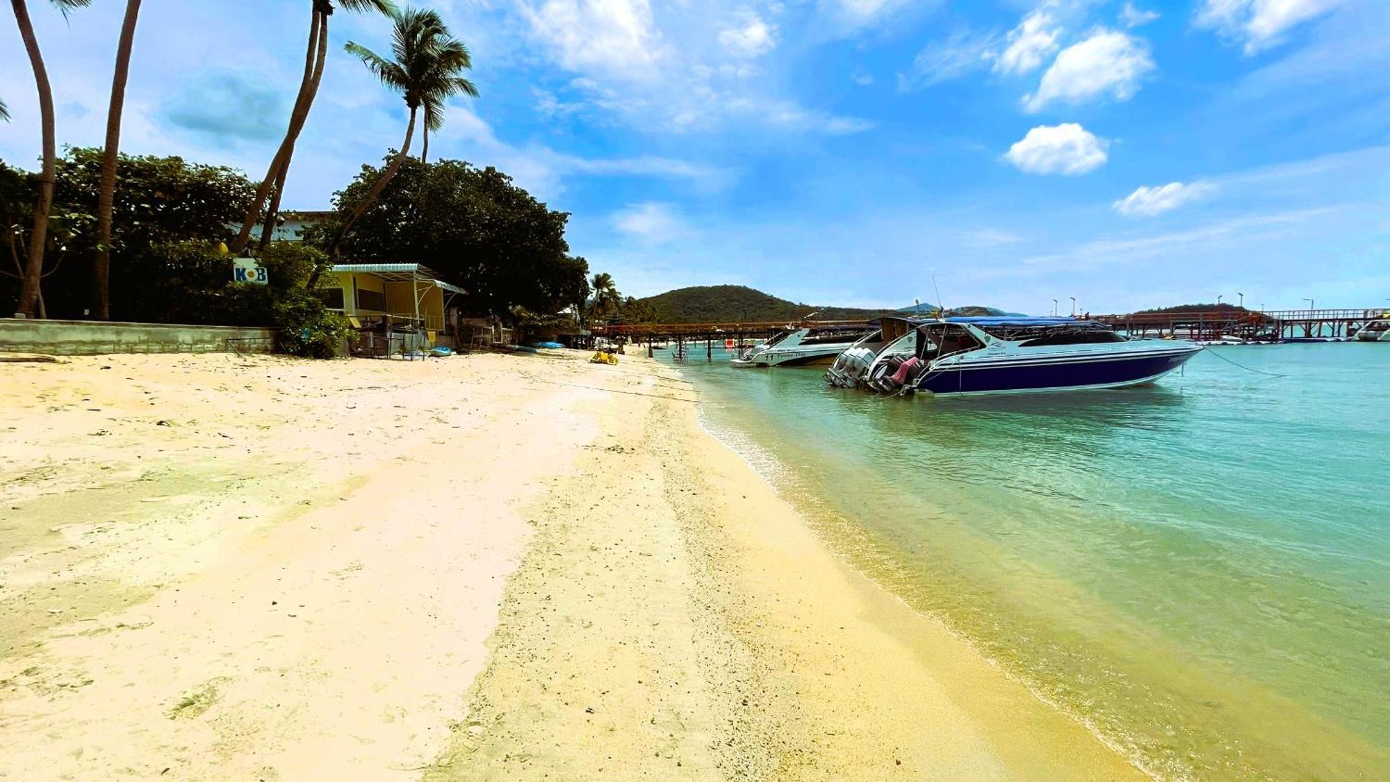 Rockstar Beach Apartments Pantai Bangrak Luaran gambar