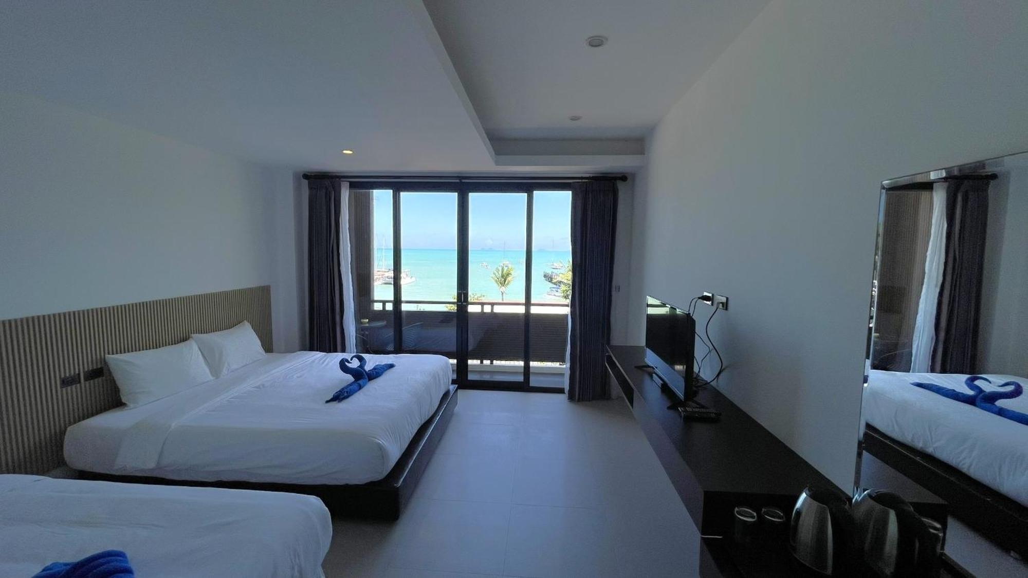 Rockstar Beach Apartments Pantai Bangrak Luaran gambar